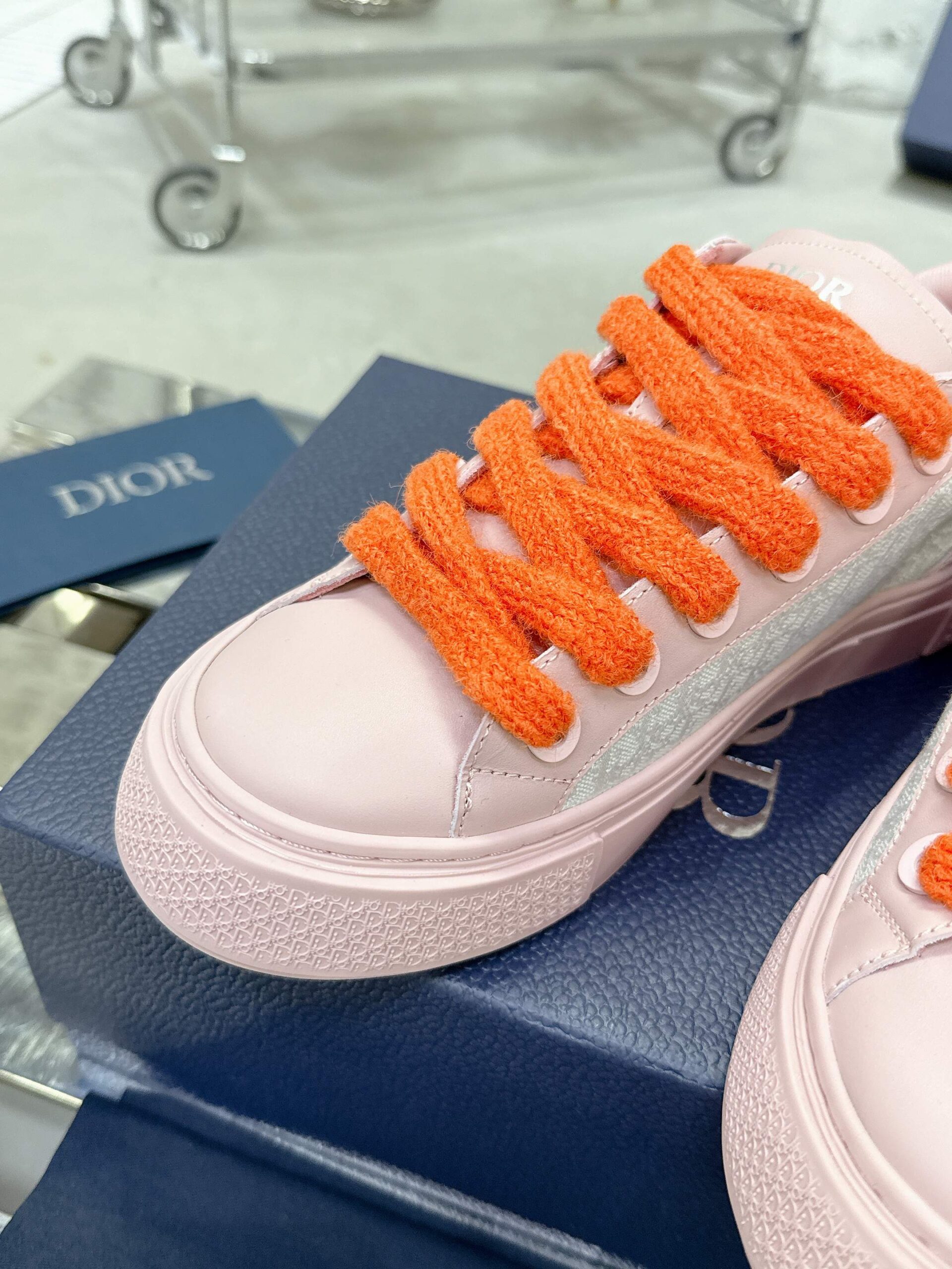 D shoe(SH127637--100) - Image 9