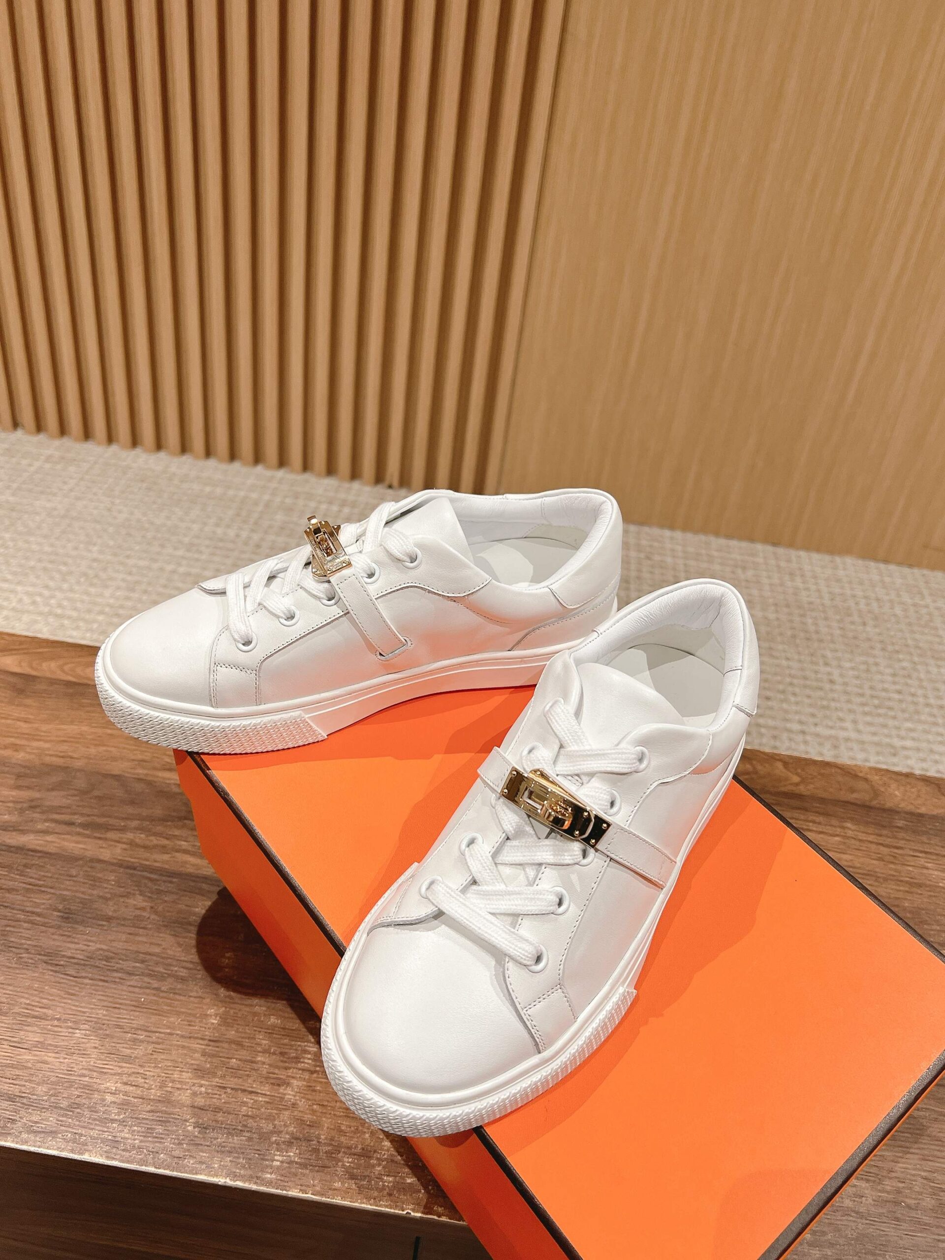 H shoe(SH127135--090)