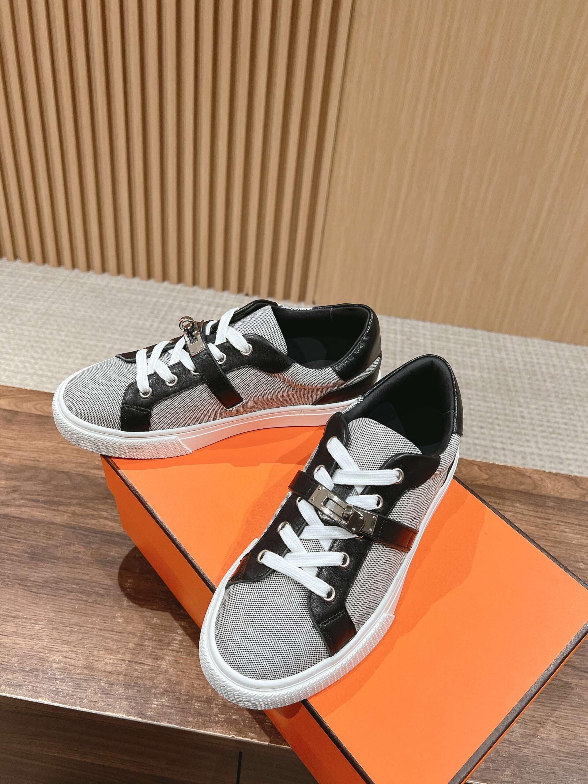 H shoe(SH127134--090)