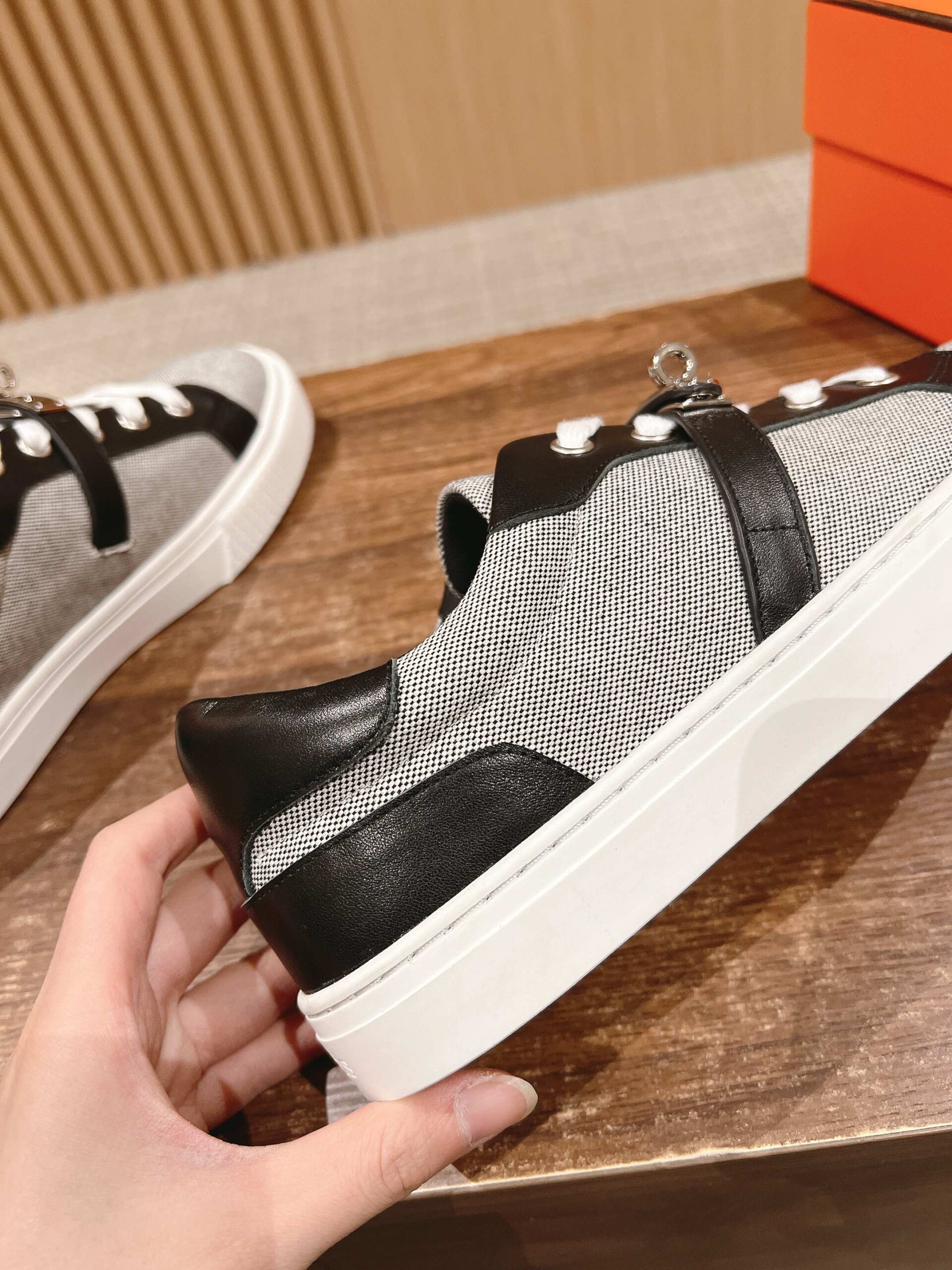 H shoe(SH127134--090) - Image 8