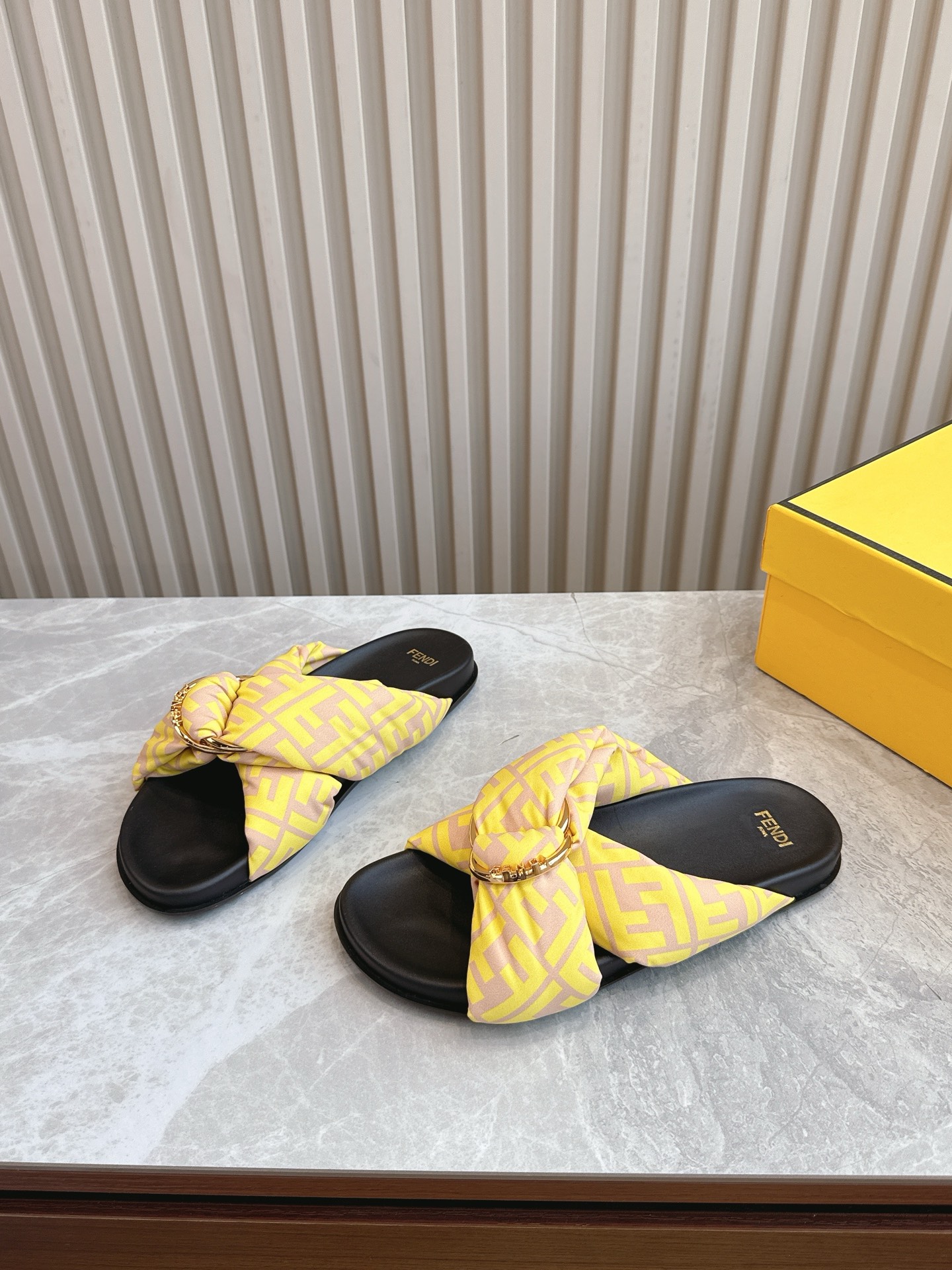 F shoe(SH128866--095) - Image 6