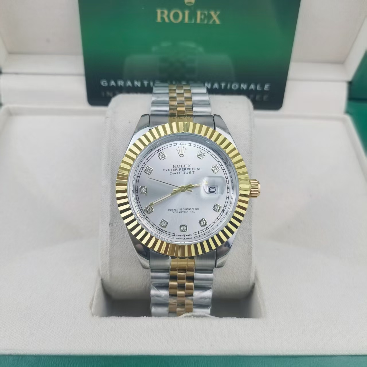 R watch(W002) - Image 5