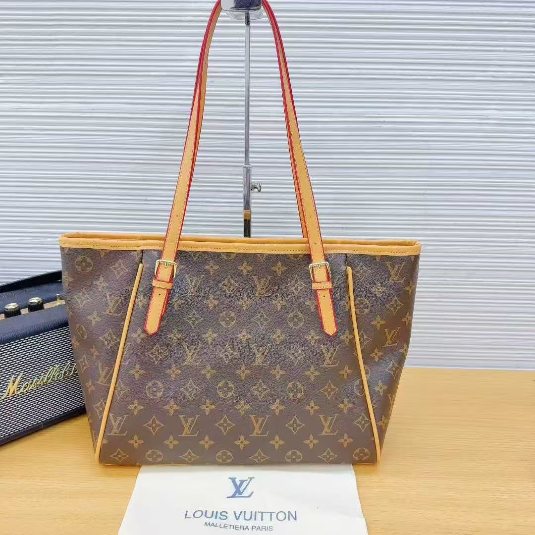LV bag(CX6602--042) - Image 5