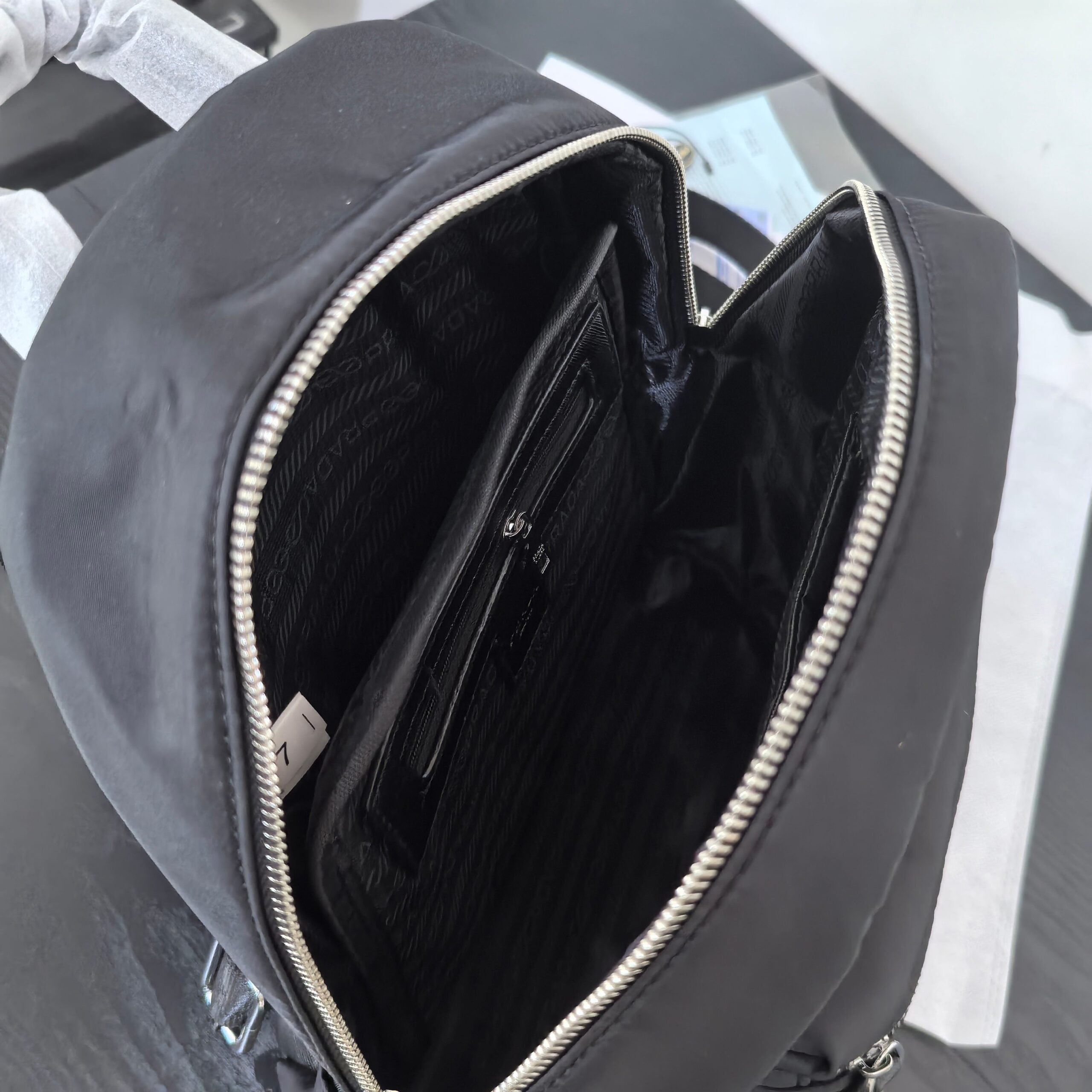 P bag(CX48692325--069) - Image 8
