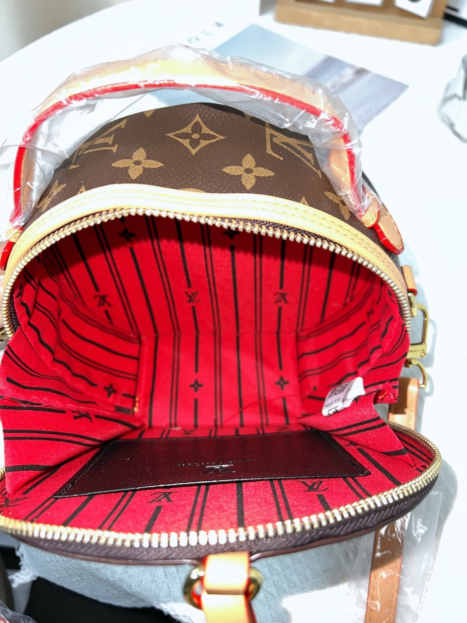 LV bag(CX006--039) - Image 9
