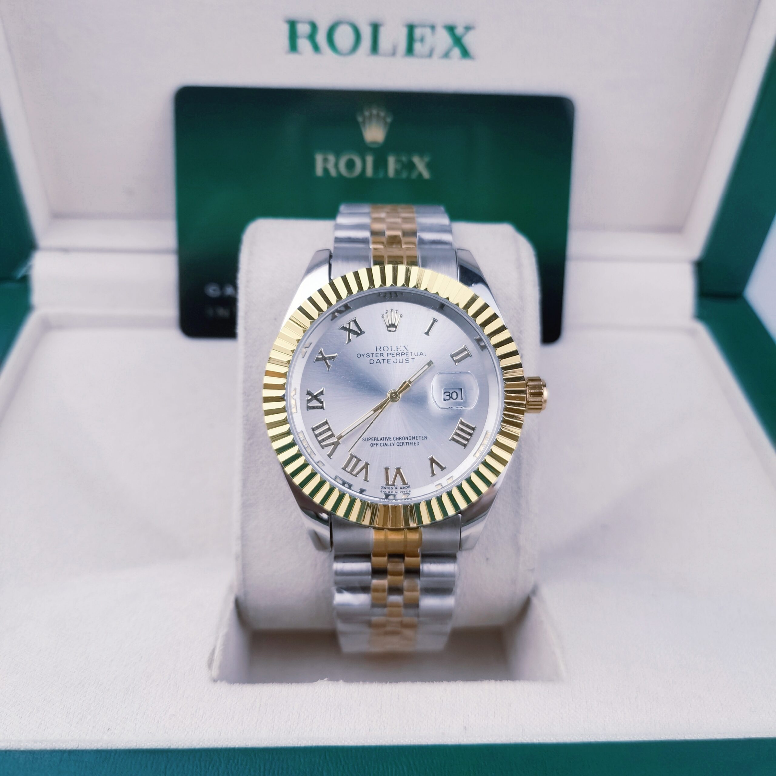 R watch(W002) - Image 8