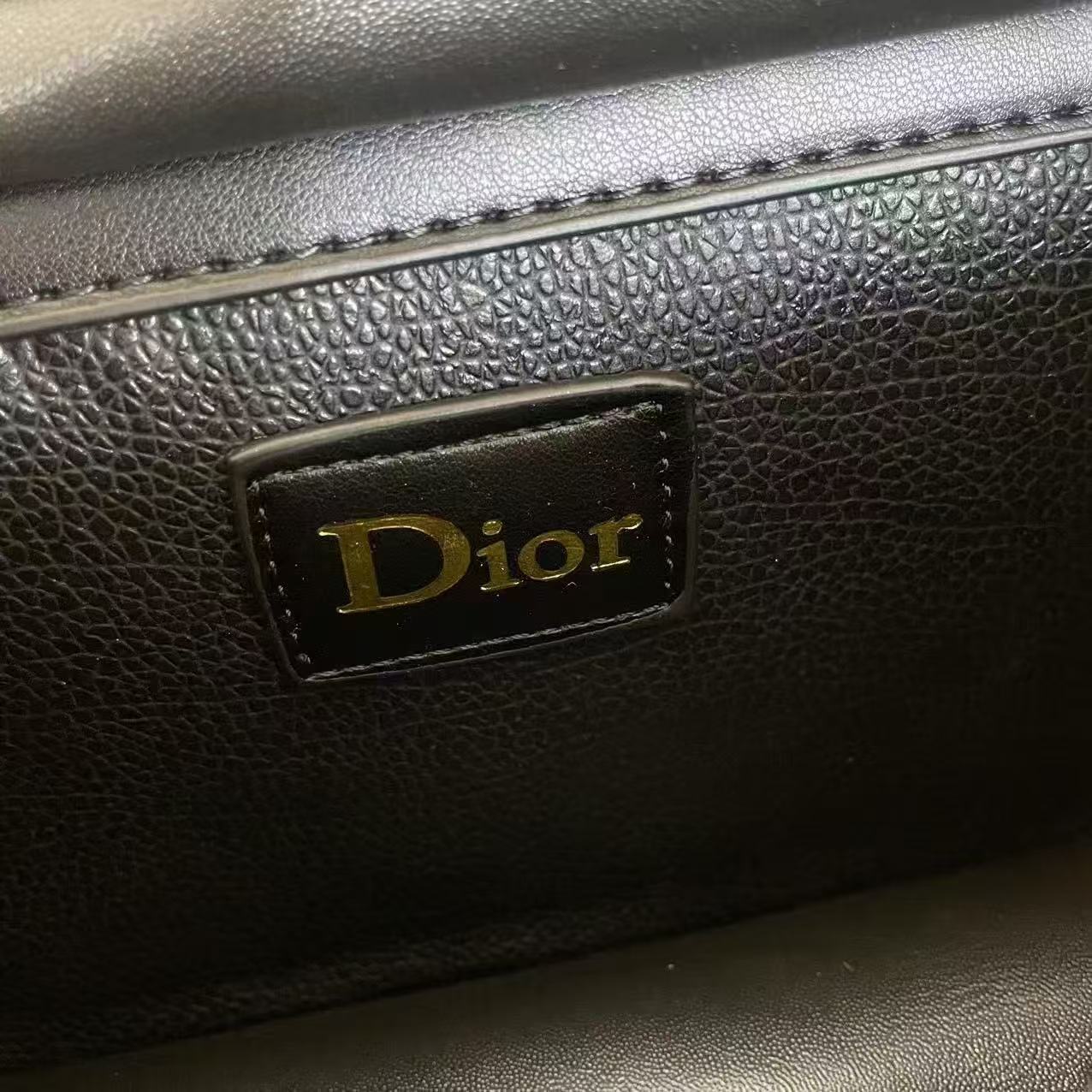 D Bag(CX9720--040) - Image 10