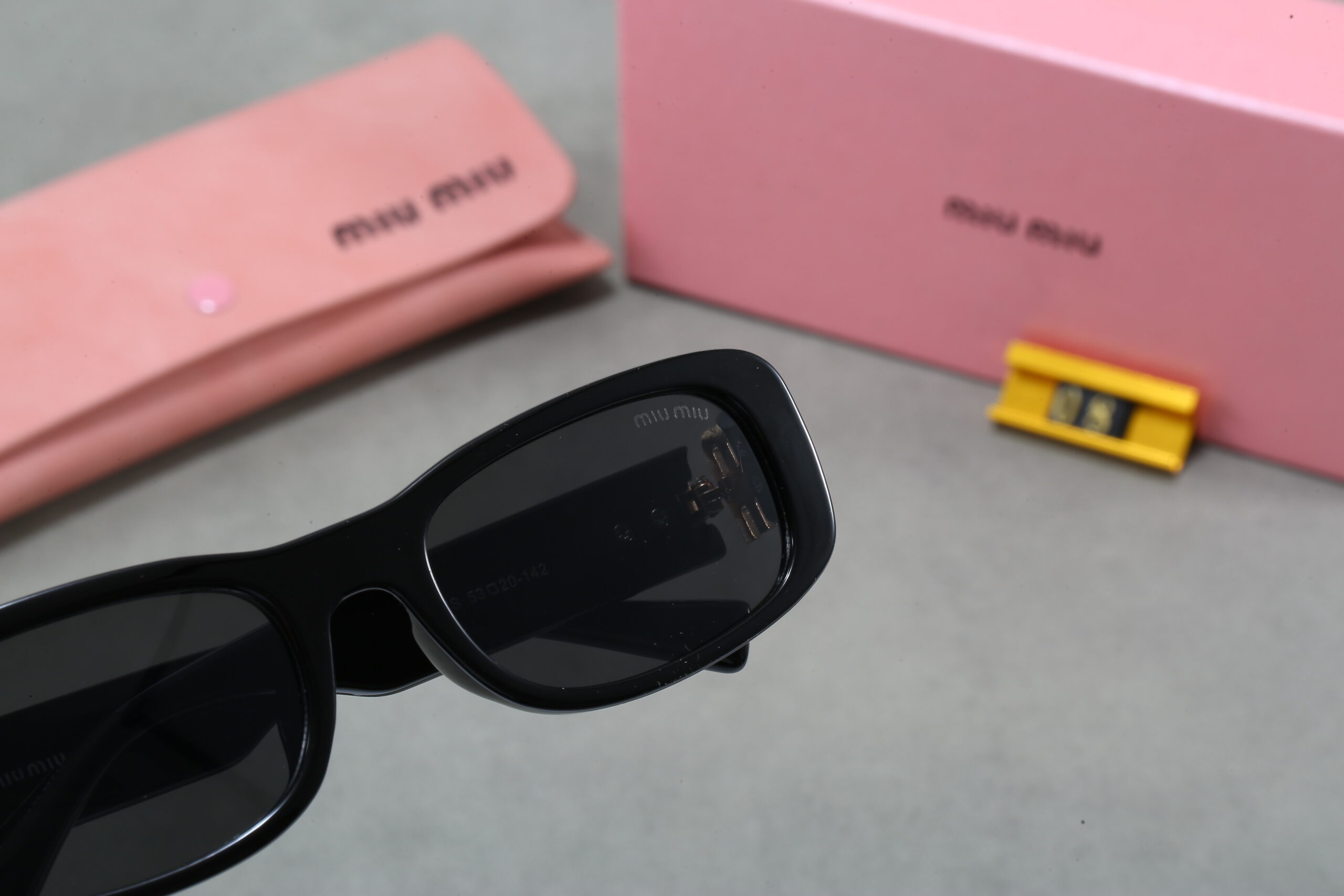 MM sunglasses(08) - Image 11