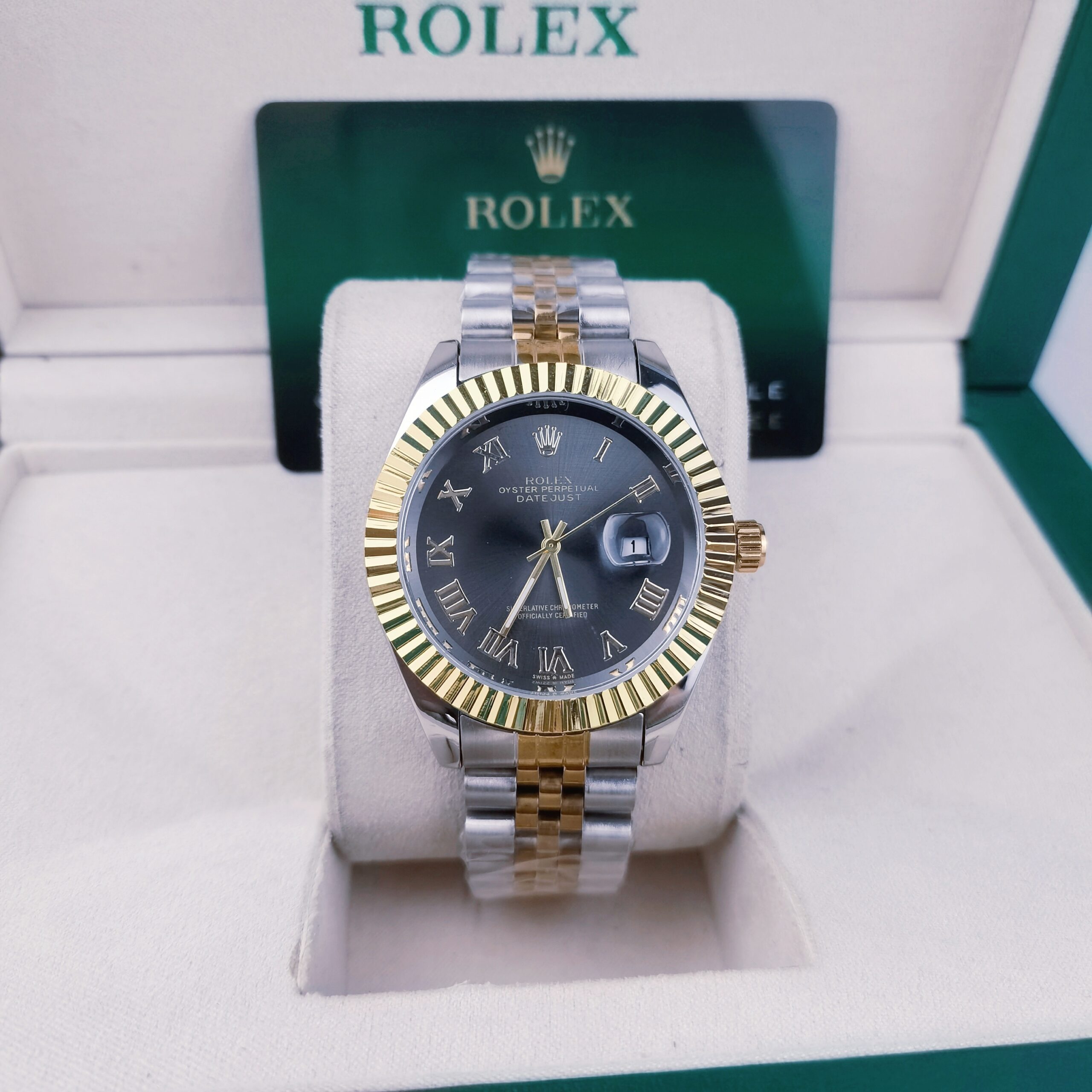 R watch(W002) - Image 10