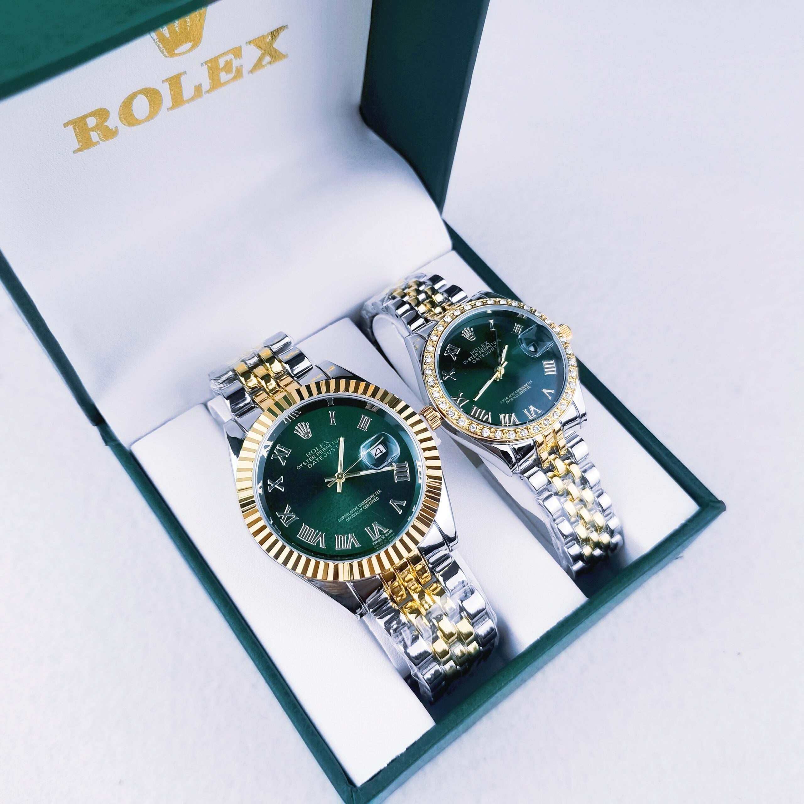 R watch(W005)