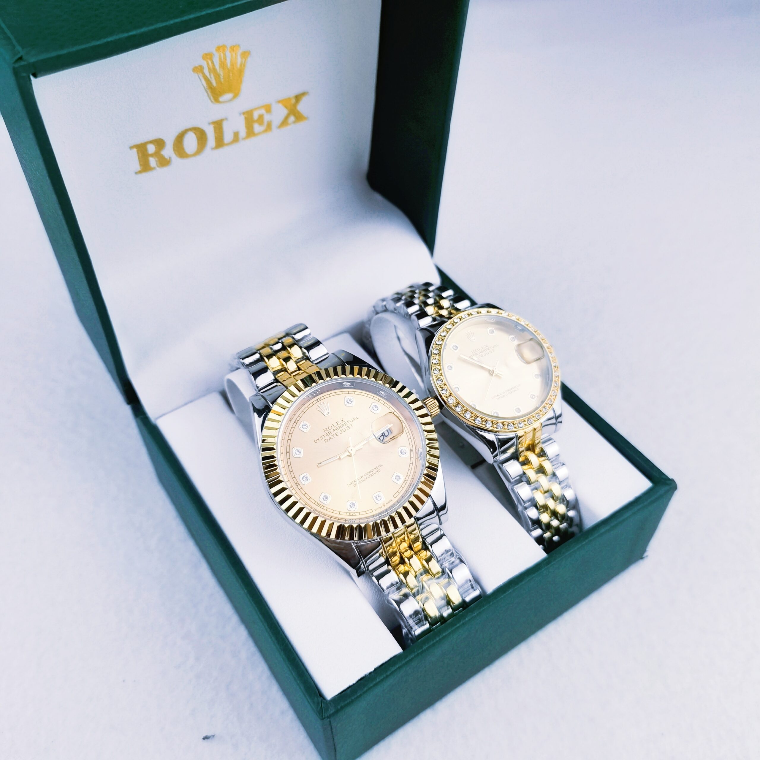 R watch(W005) - Image 7
