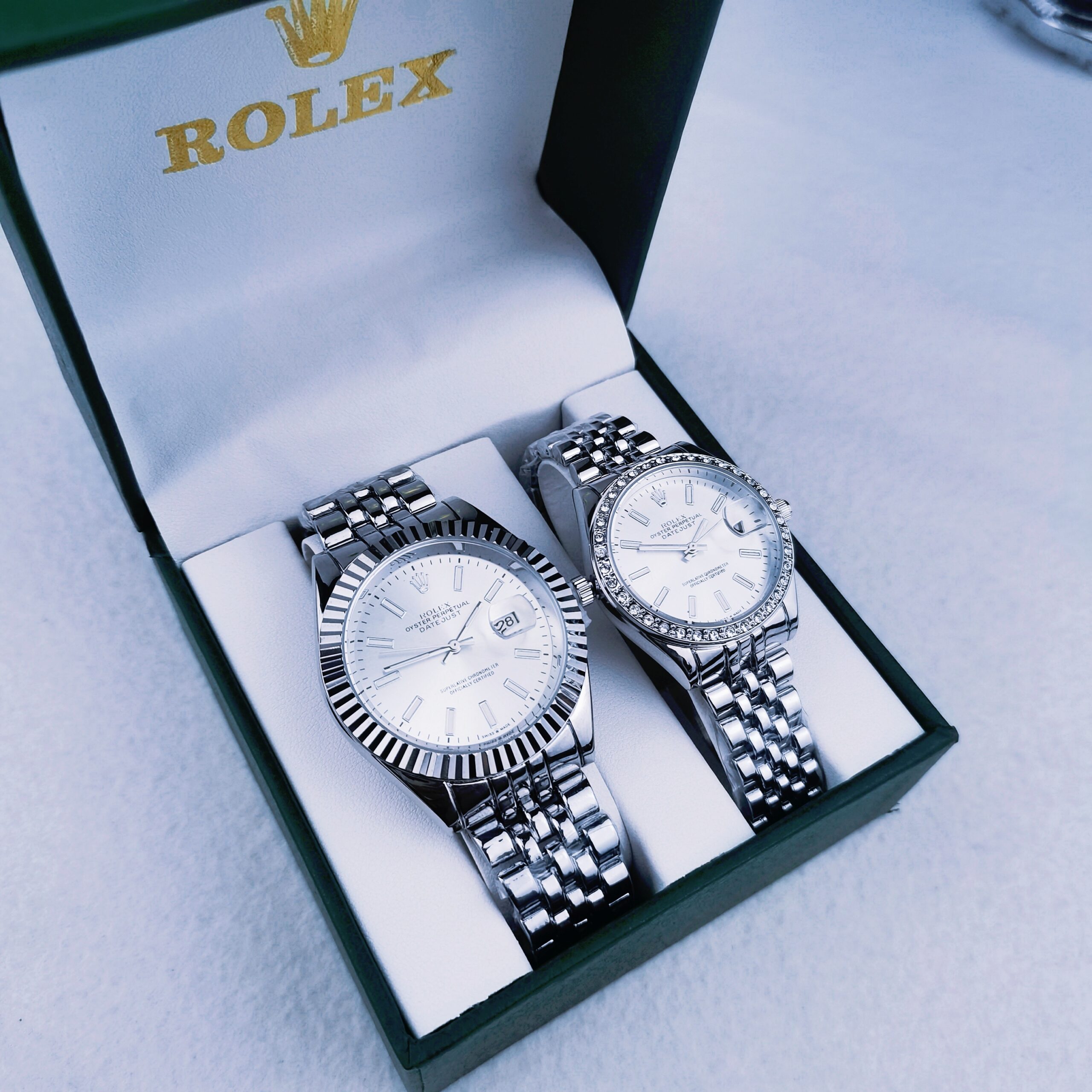 R watch(W005) - Image 3