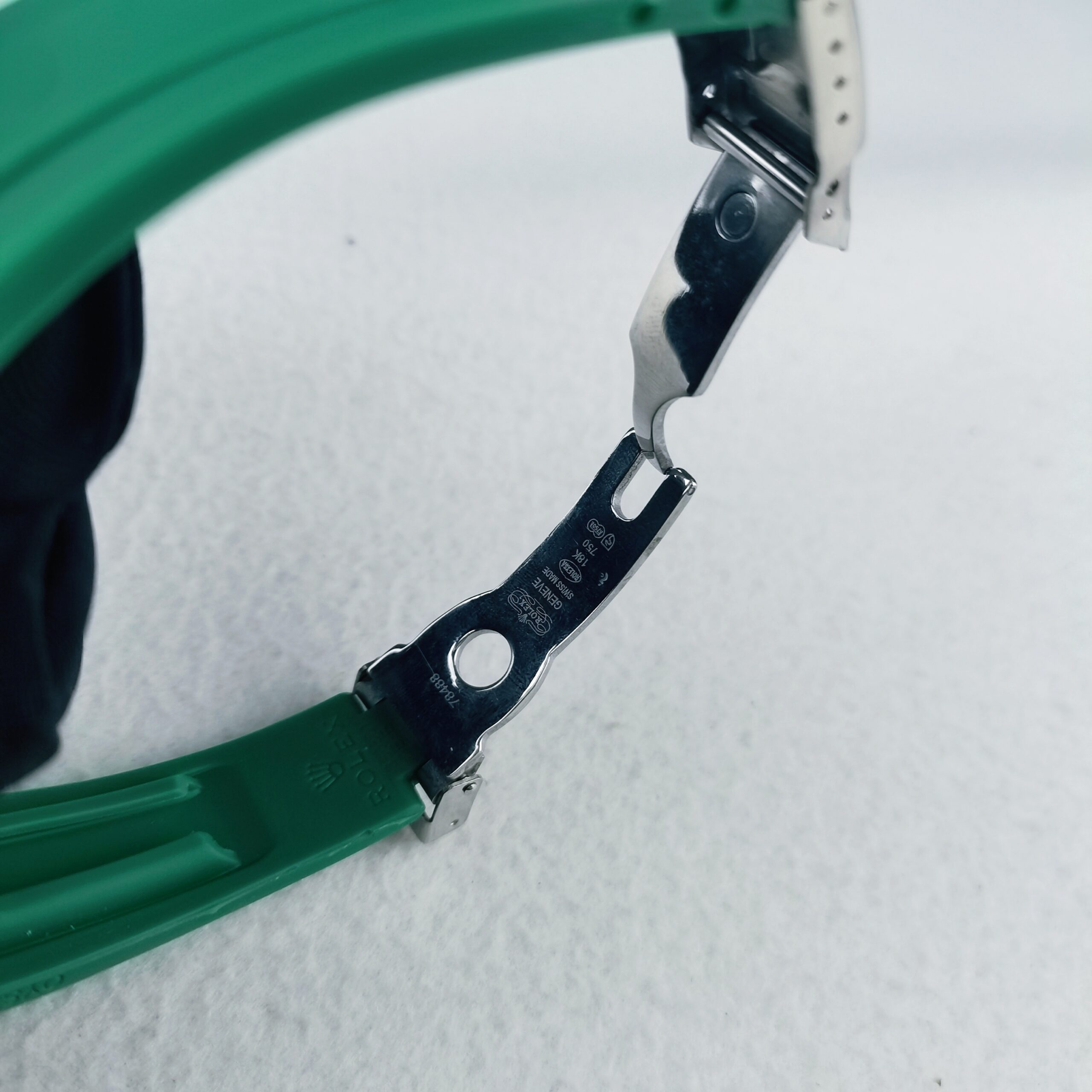 R watch(W006) - Image 5