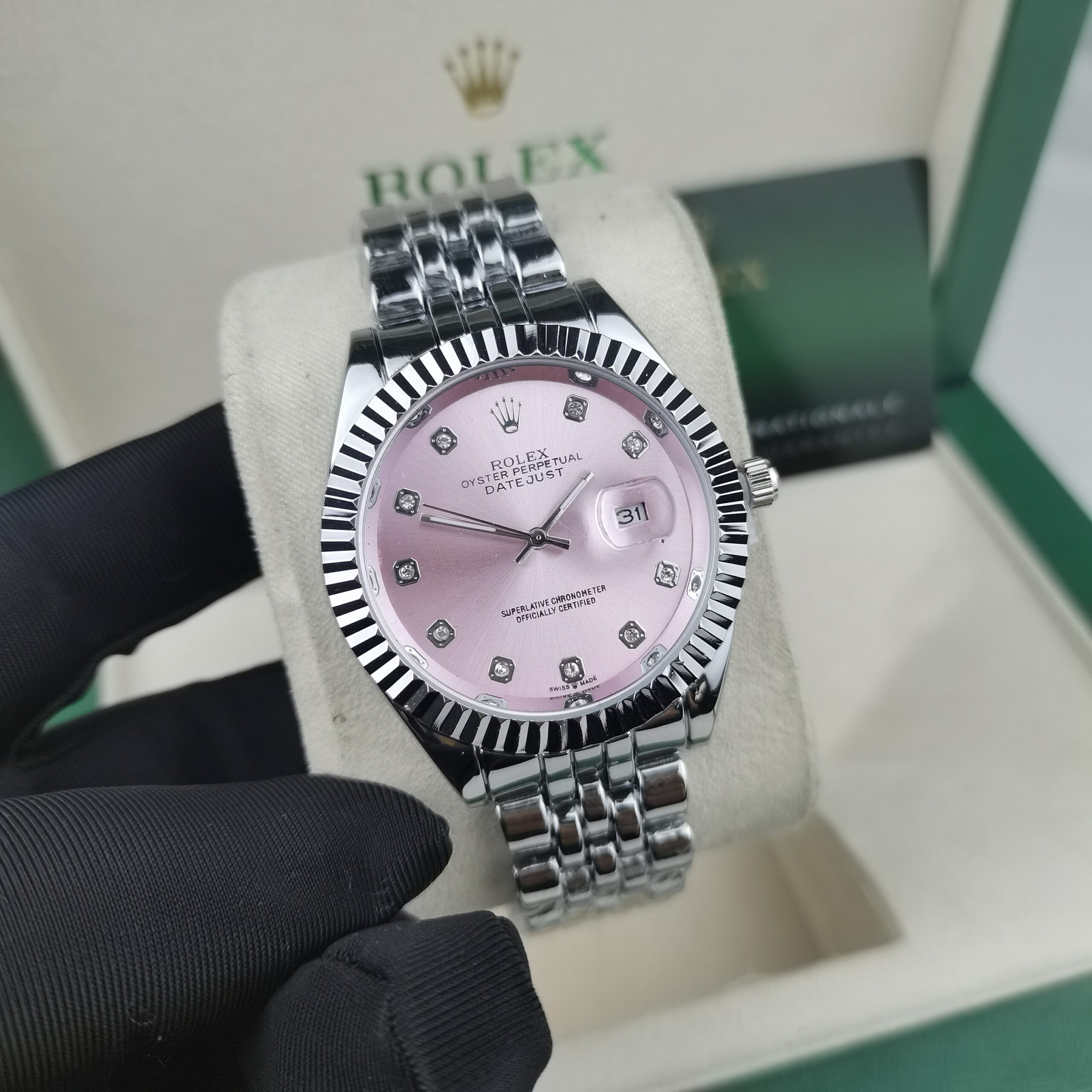 R watch(W008) - Image 4