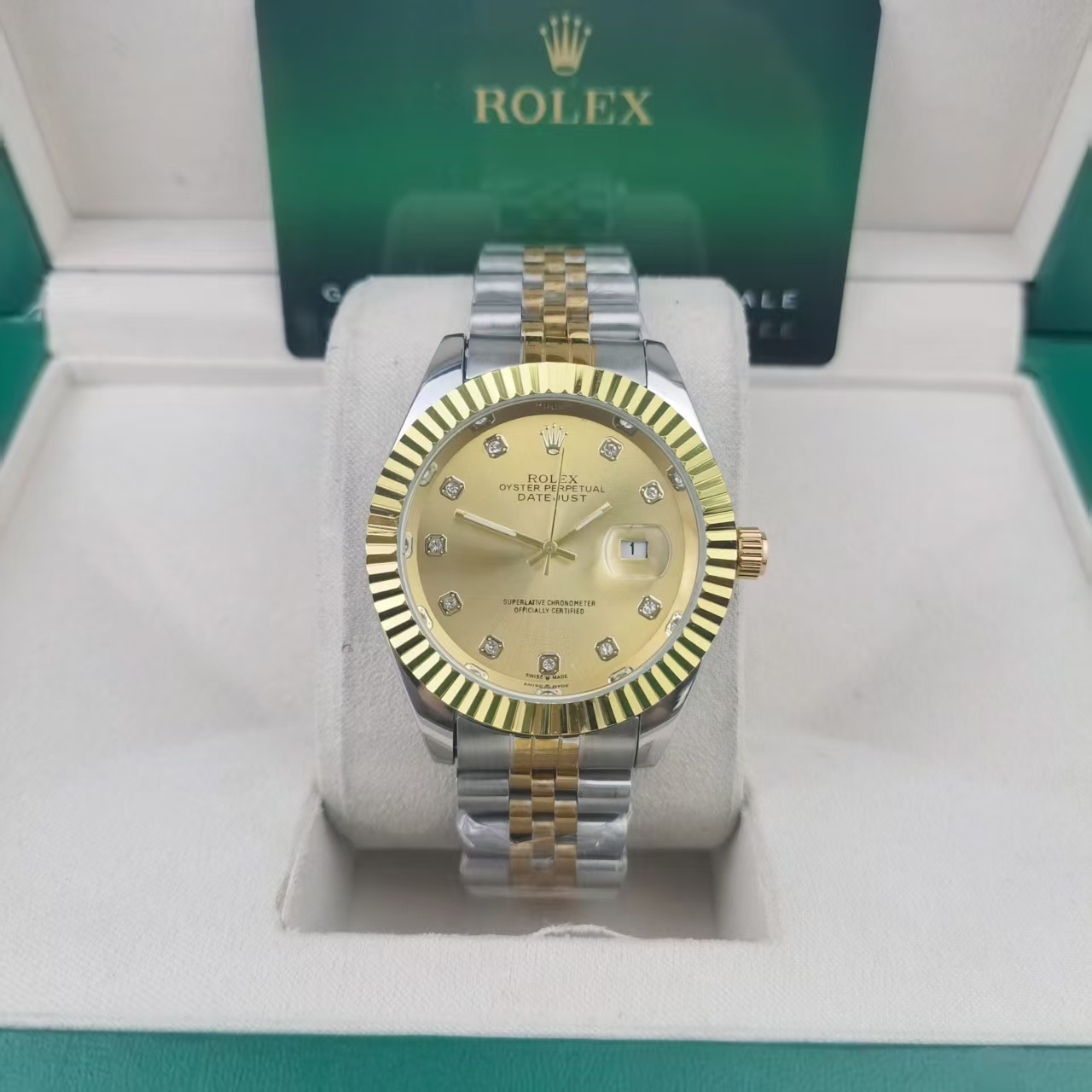 R watch(W002) - Image 4