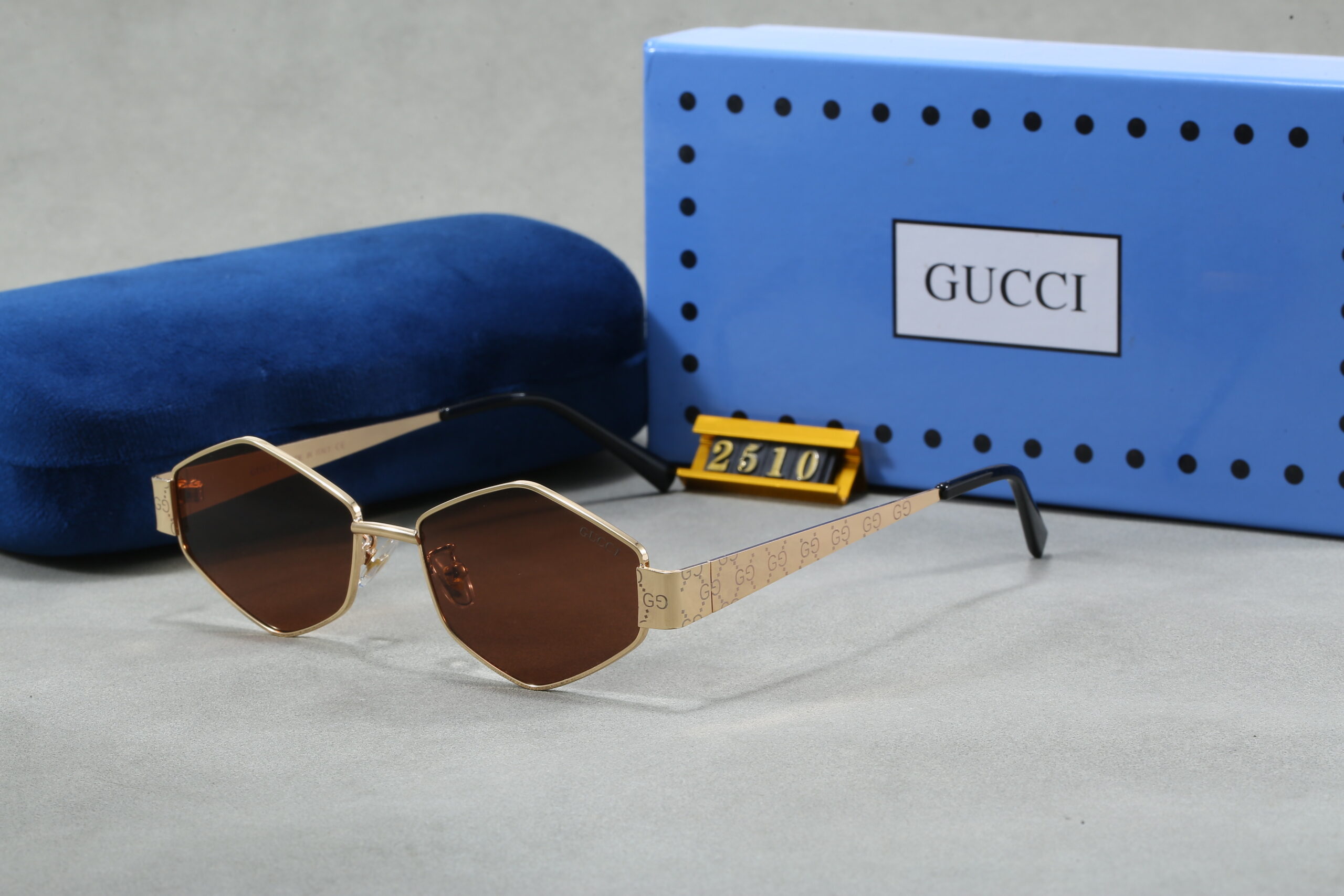 GG sunglasses(2510) - Image 2