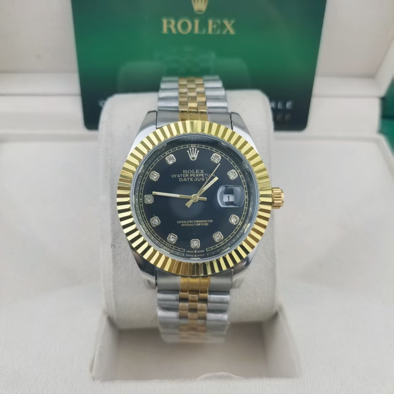 R watch(W002) - Image 12