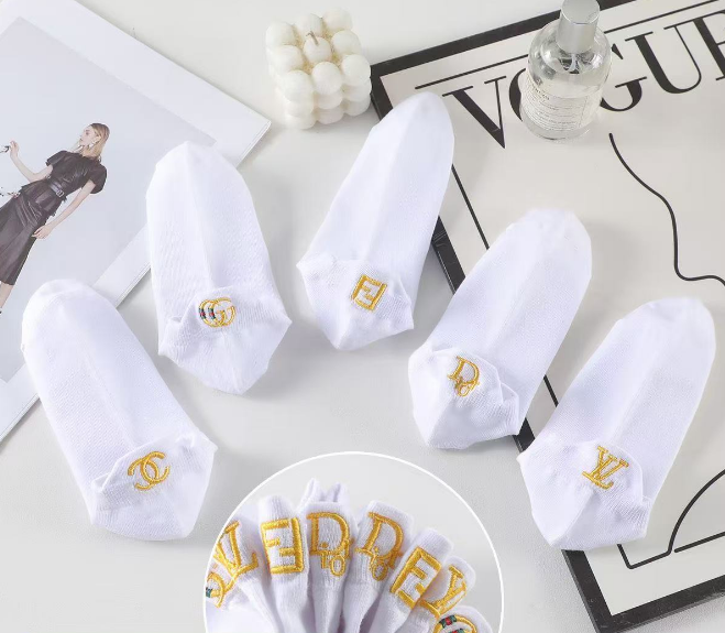 D&FF&GG&CC&LV socks(S020) - Image 5