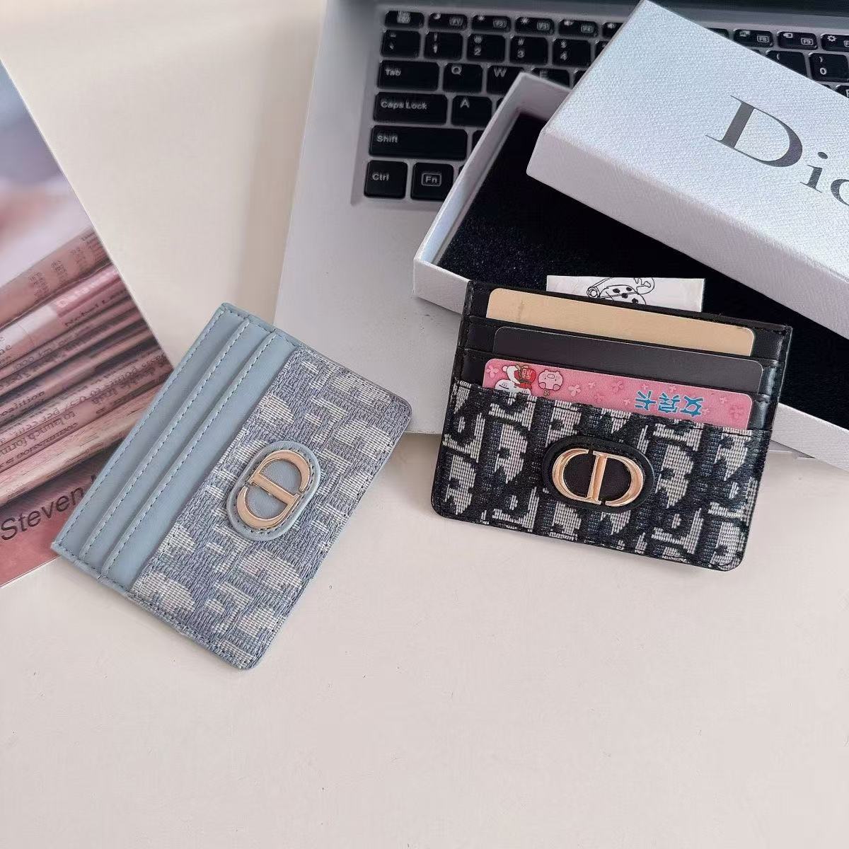 D card holder(p001-- 010) - Image 2
