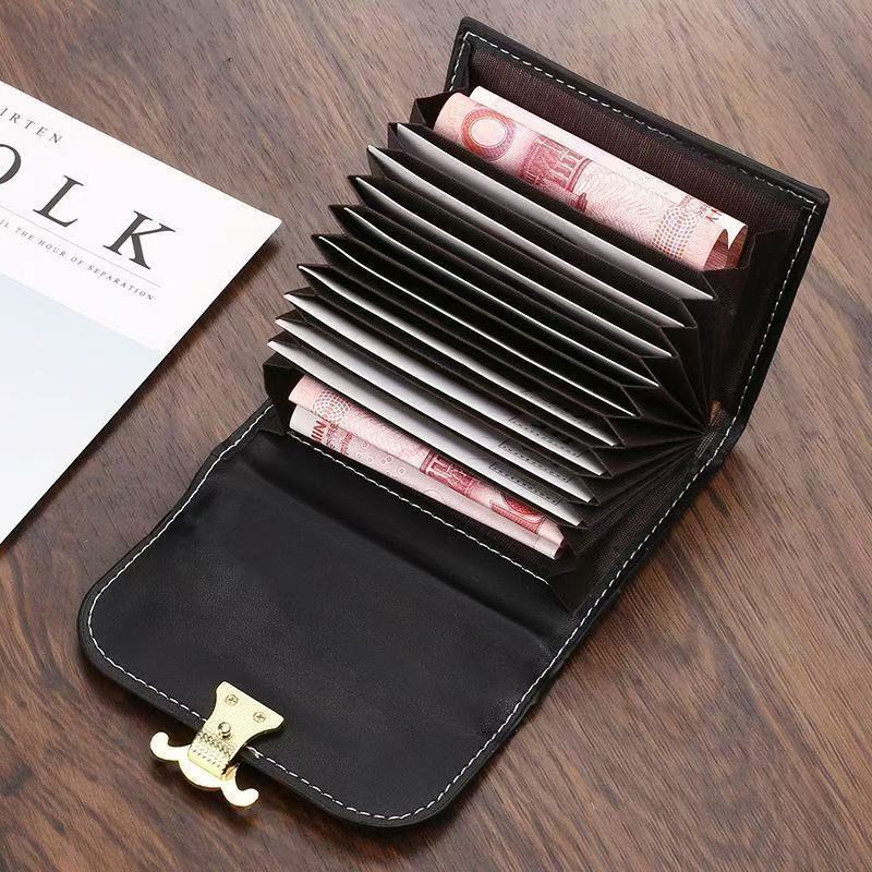 Celine card holder(p012--008) - Image 4